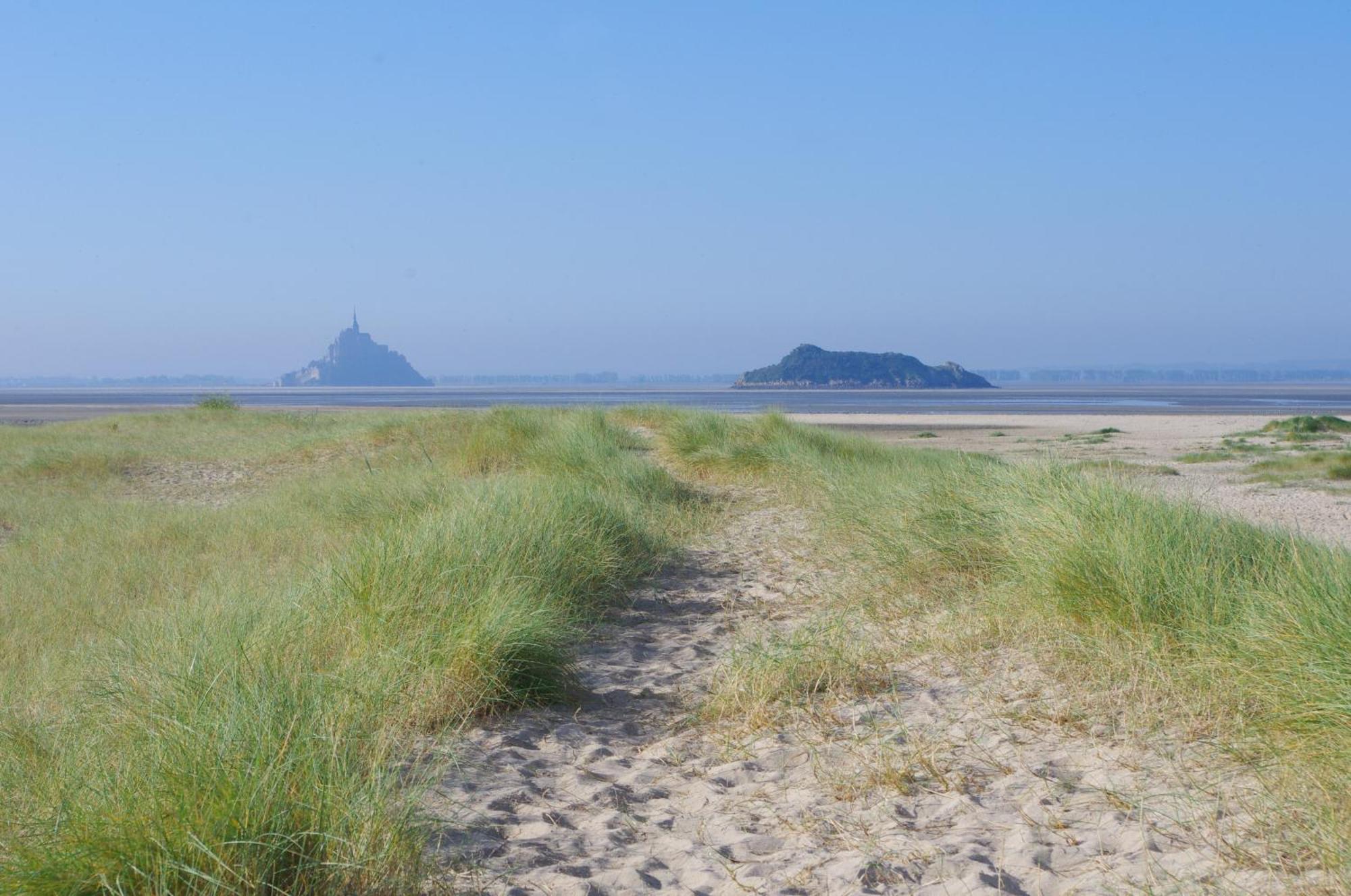 Charmante Maison De Pecheur En Baie Du Mont Saint Michel Genets